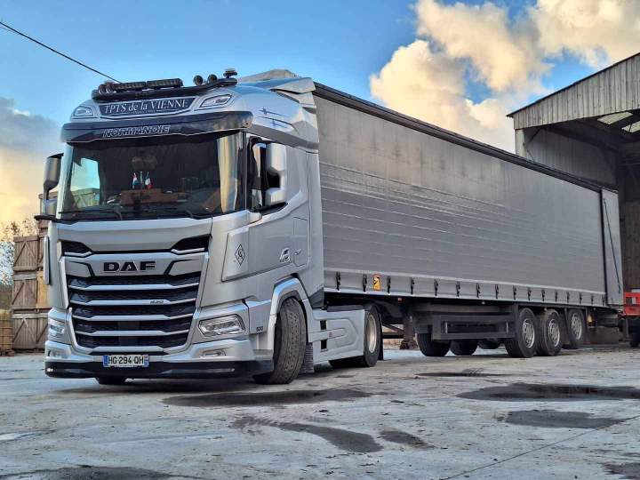 Camion de transport de marchandise Seine-Maritime